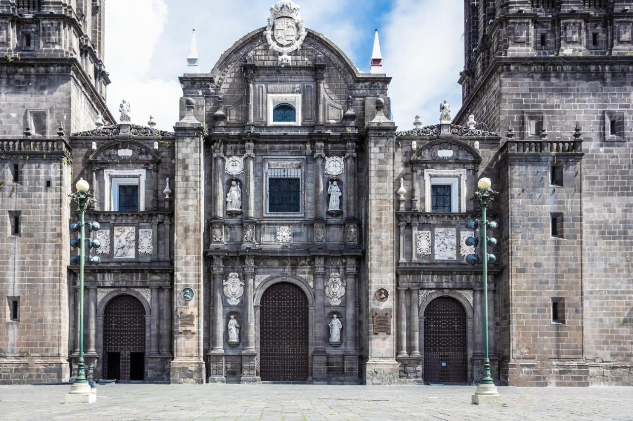 One Puebla Finsa Hotel Exterior foto